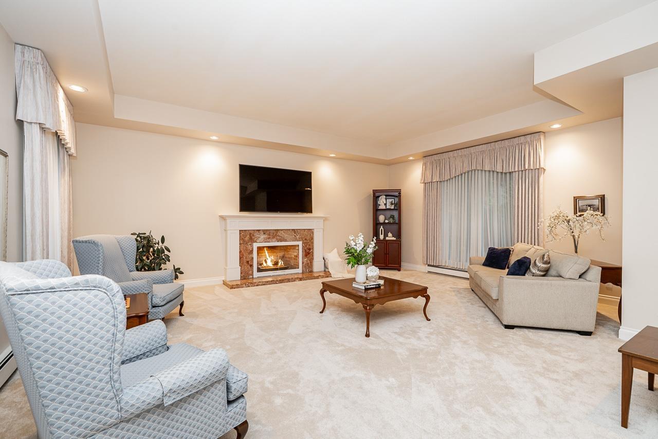 13511 Woodcrest Drive, Surrey, British Columbia  V4P 1W3 - Photo 5 - R3171072