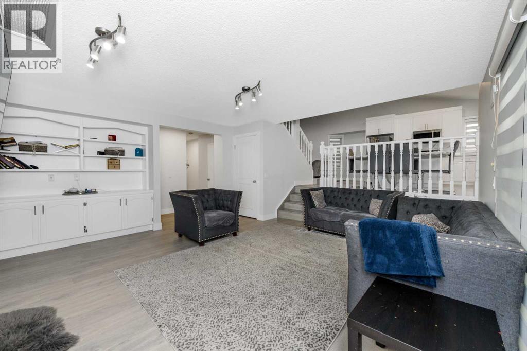 119 Pasadena Green Ne, Calgary, Alberta  T1Y 6M9 - Photo 14 - A2348496
