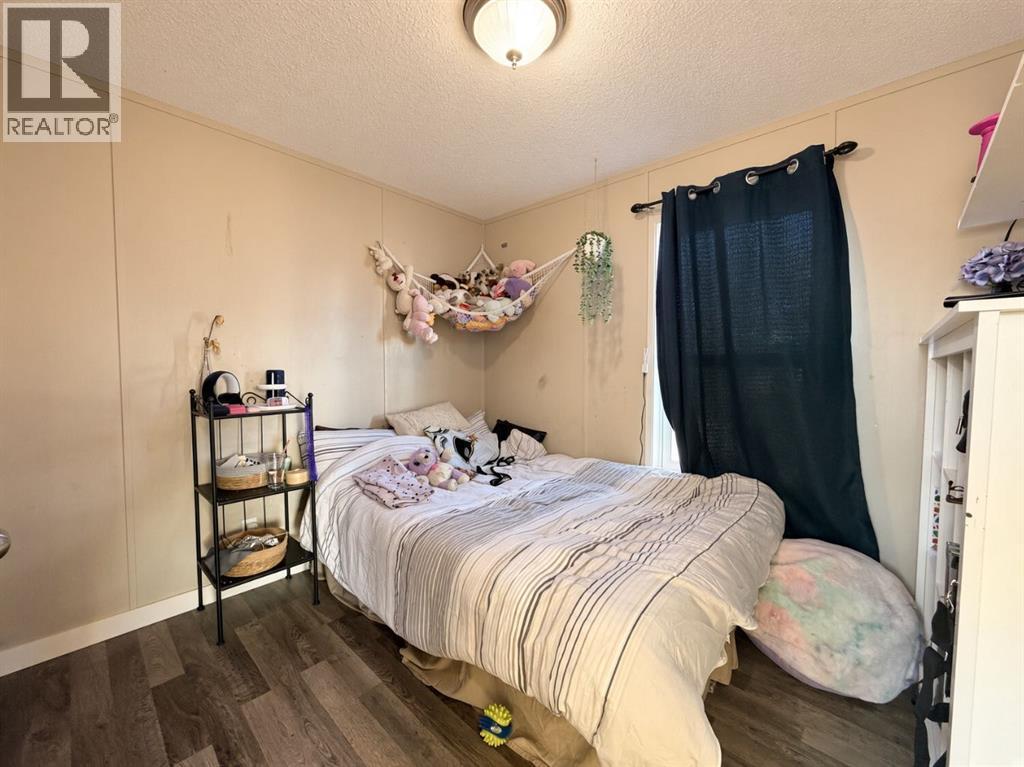 #85 9824 104 Avenue