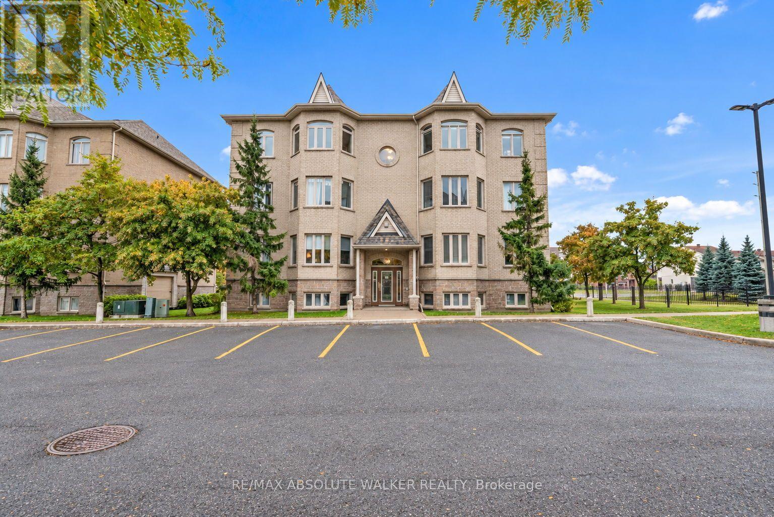 7 - 50 BRIARGATE PRIVATE, Ottawa, Ontario