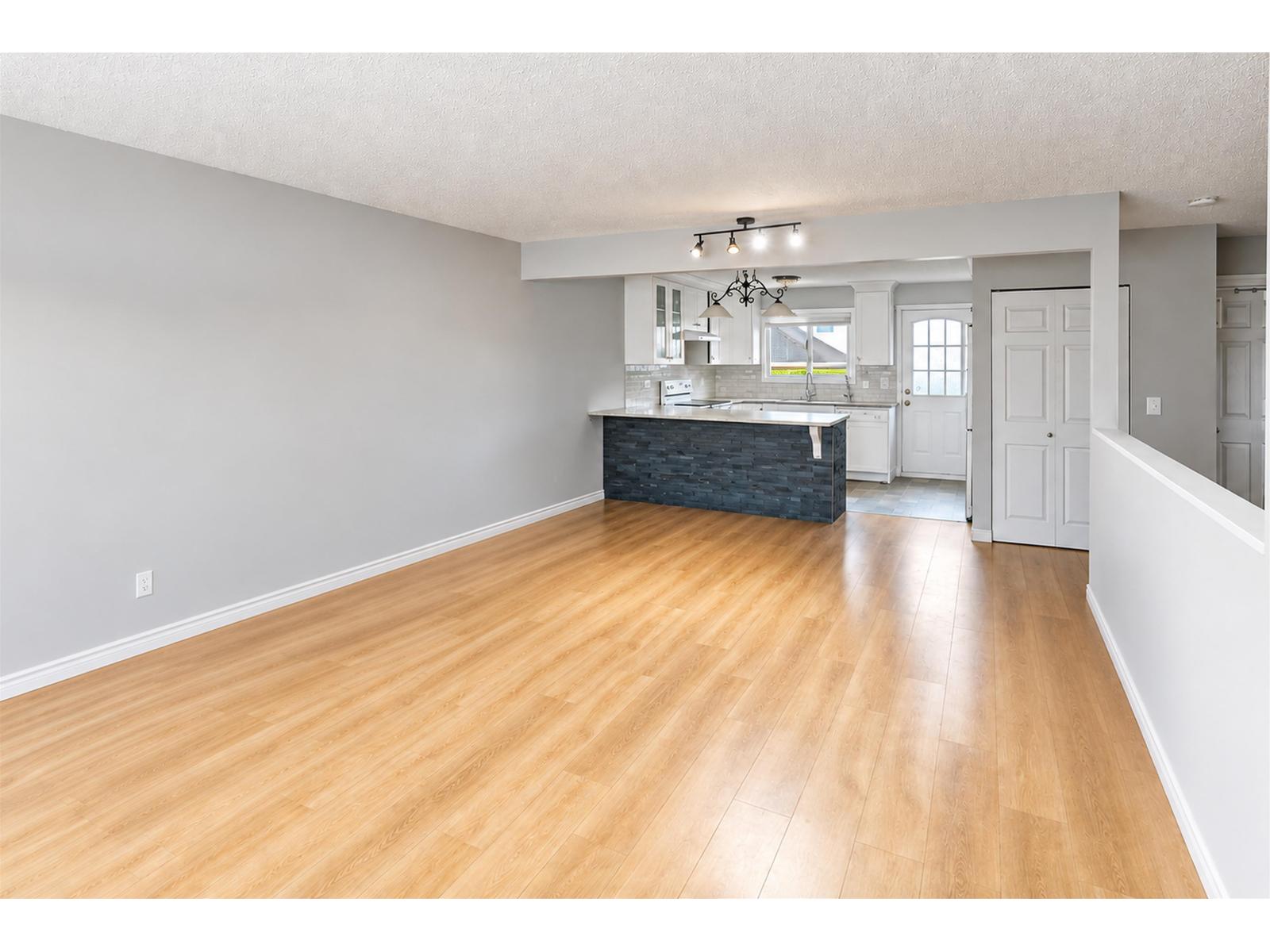 A 46538 Rolinde Crescent, Chilliwack Proper South, Chilliwack, British Columbia  V2P 6X5 - Photo 6 - R3150392
