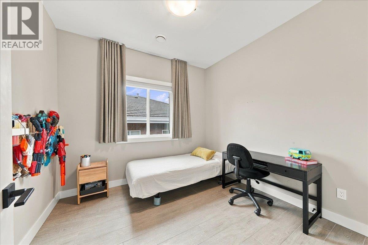 4348 Carleton Avenue, Burnaby, British Columbia  V5G 3B6 - Photo 24 - R3171856