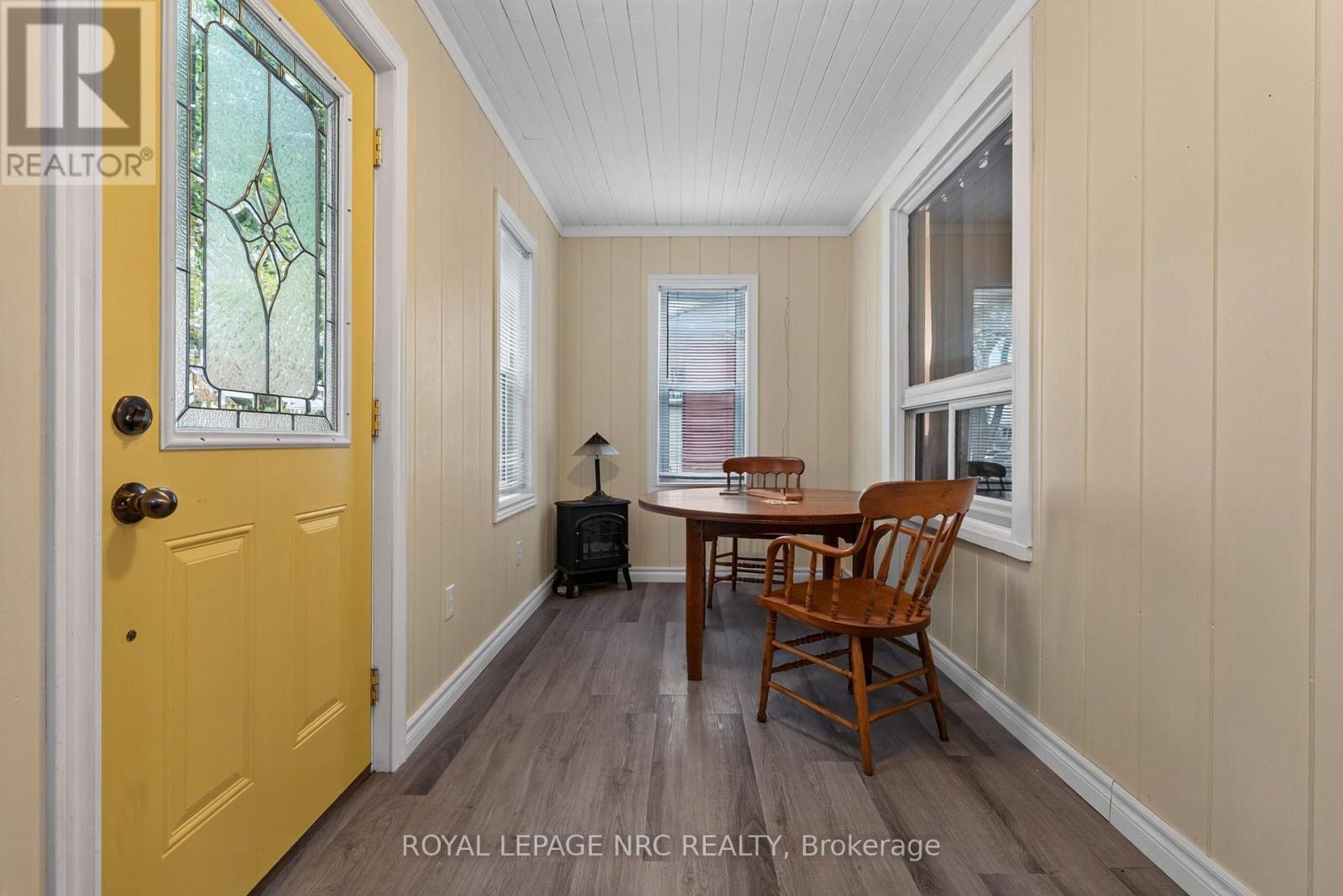 9 Marmora Street, St. Catharines (E. Chester), Ontario  L2P 3B9 - Photo 6 - X13857670