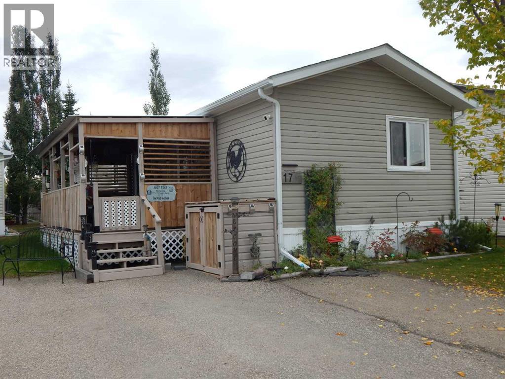 17, 5210 65 Avenue, Olds, Alberta  T4H 1W7 - Photo 1 - A2348323