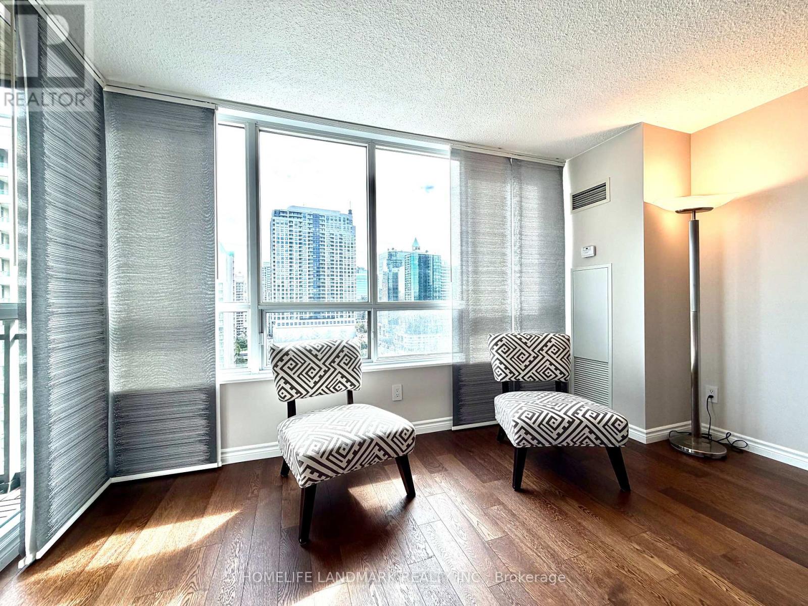 1706 - 18 Parkview Avenue, Toronto (Willowdale East), Ontario  M2N 5P6 - Photo 8 - C13857646