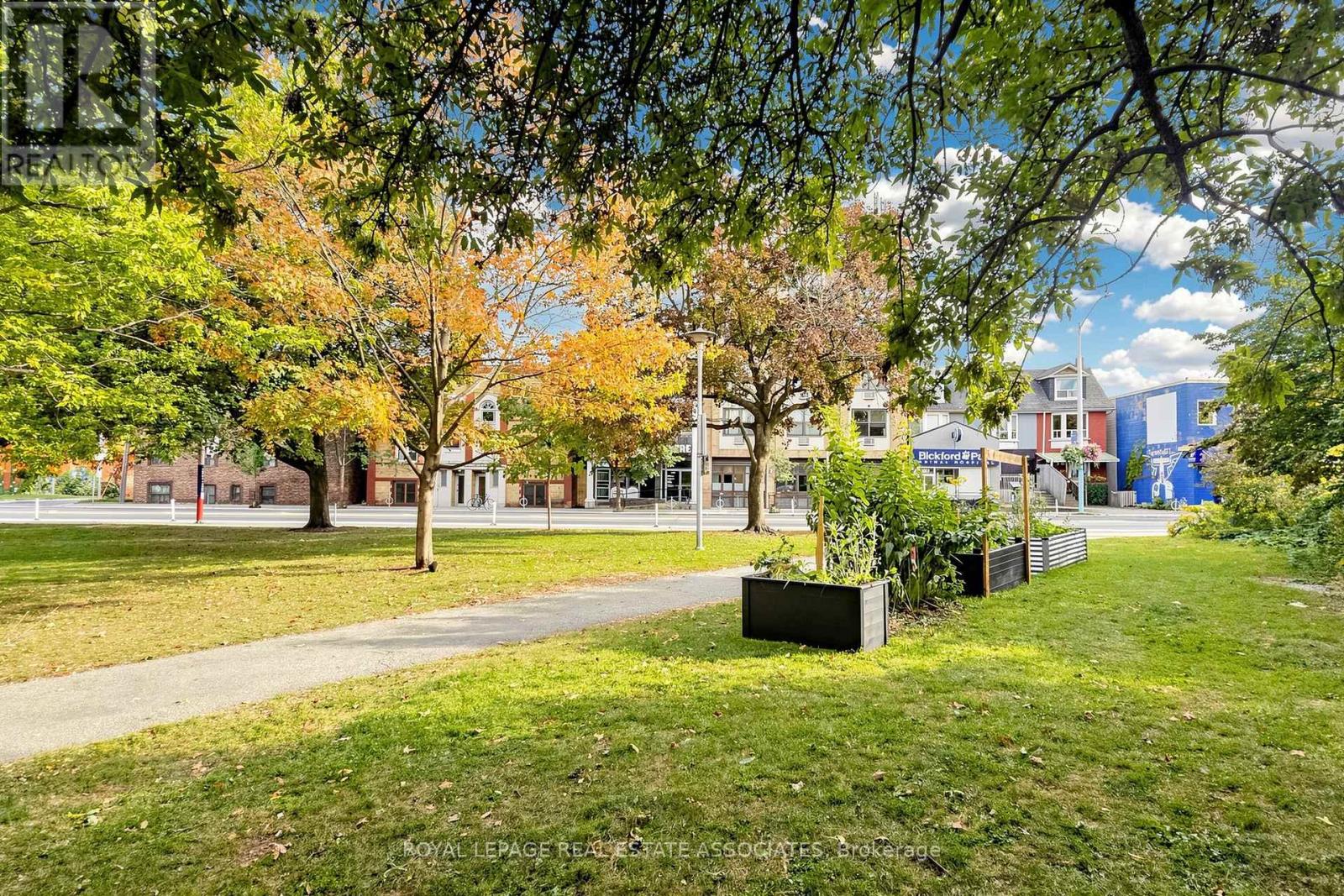 799 Bloor Street W, Toronto, Ontario  M6G 1L8 - Photo 28 - C13857652