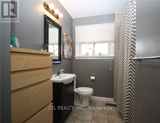 245 Windsor Street, Oshawa, Ontario L1H 6G5 - Photo 12 - E13857650