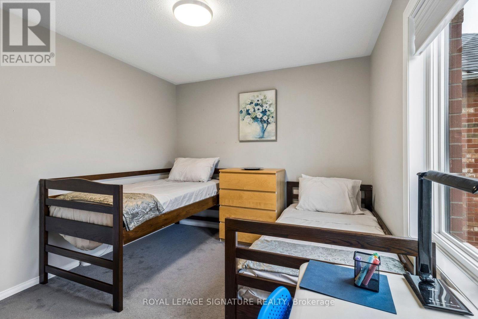 19 Ballymore Drive, Aurora, Ontario  L4G 7E6 - Photo 24 - N13857654