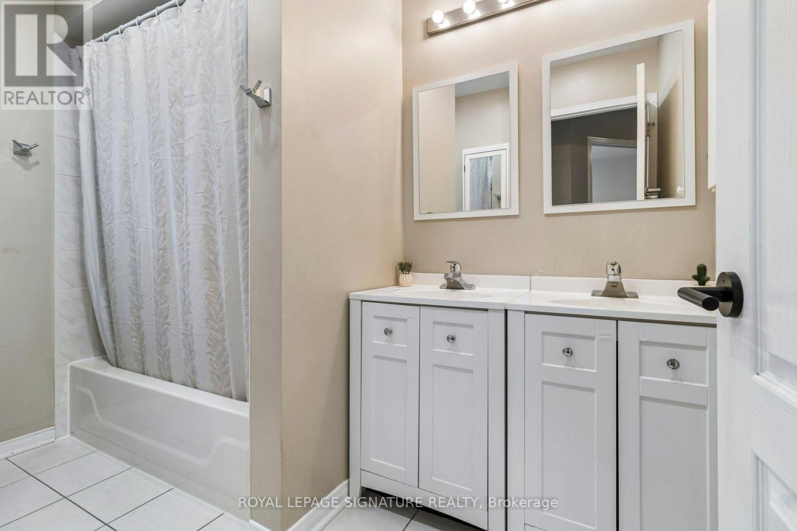 19 Ballymore Drive, Aurora, Ontario  L4G 7E6 - Photo 30 - N13857654