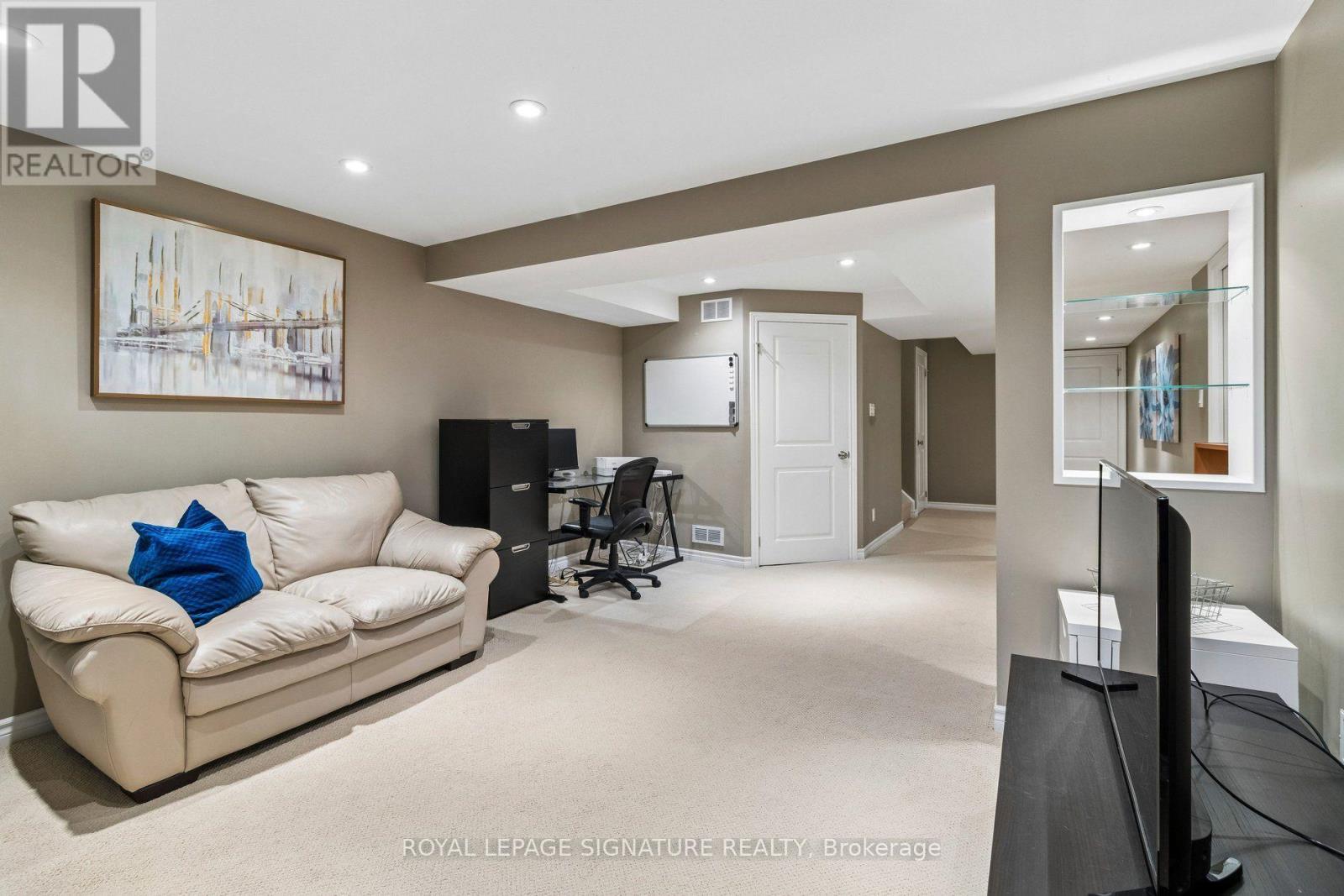 19 Ballymore Drive, Aurora, Ontario  L4G 7E6 - Photo 42 - N13857654