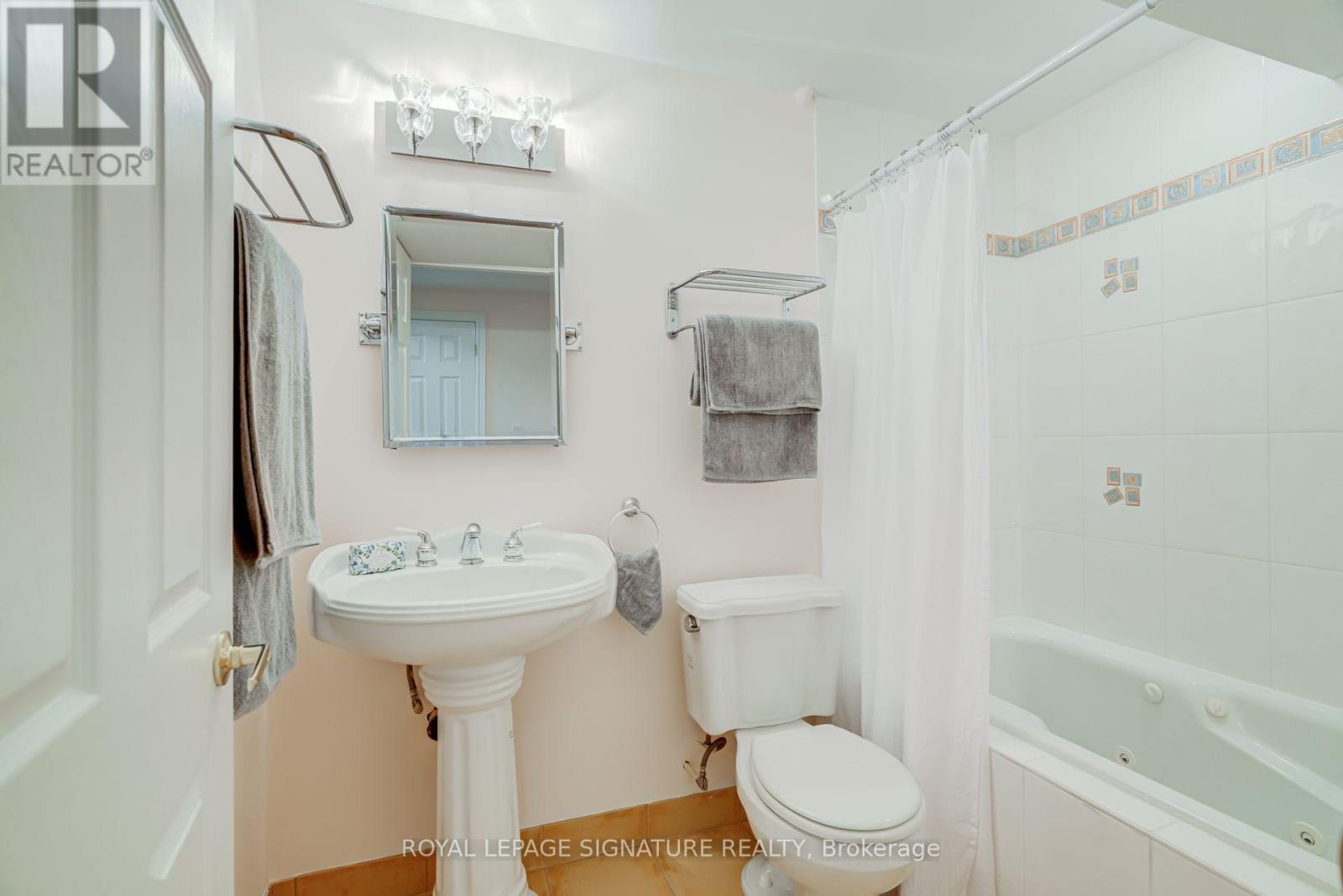 285 - 8 Lakeside Vista Way, Markham (Greensborough), Ontario  L6E 1J2 - Photo 31 - N13857668