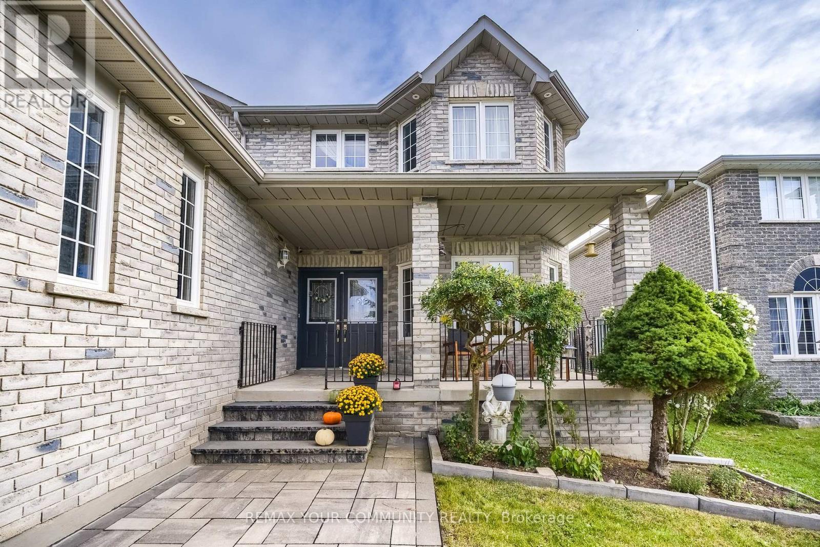 21 Silvercreek Crescent, Barrie (Ardagh), Ontario  L4N 0Z8 - Photo 3 - S13857648
