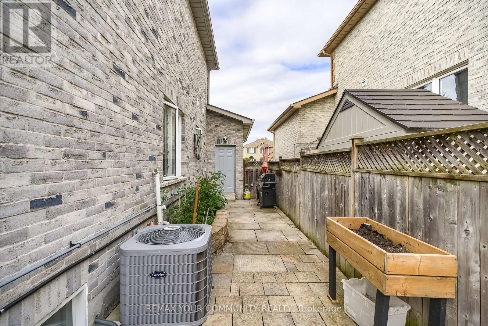 21 Silvercreek Crescent, Barrie (Ardagh), Ontario  L4N 0Z8 - Photo 41 - S13857648