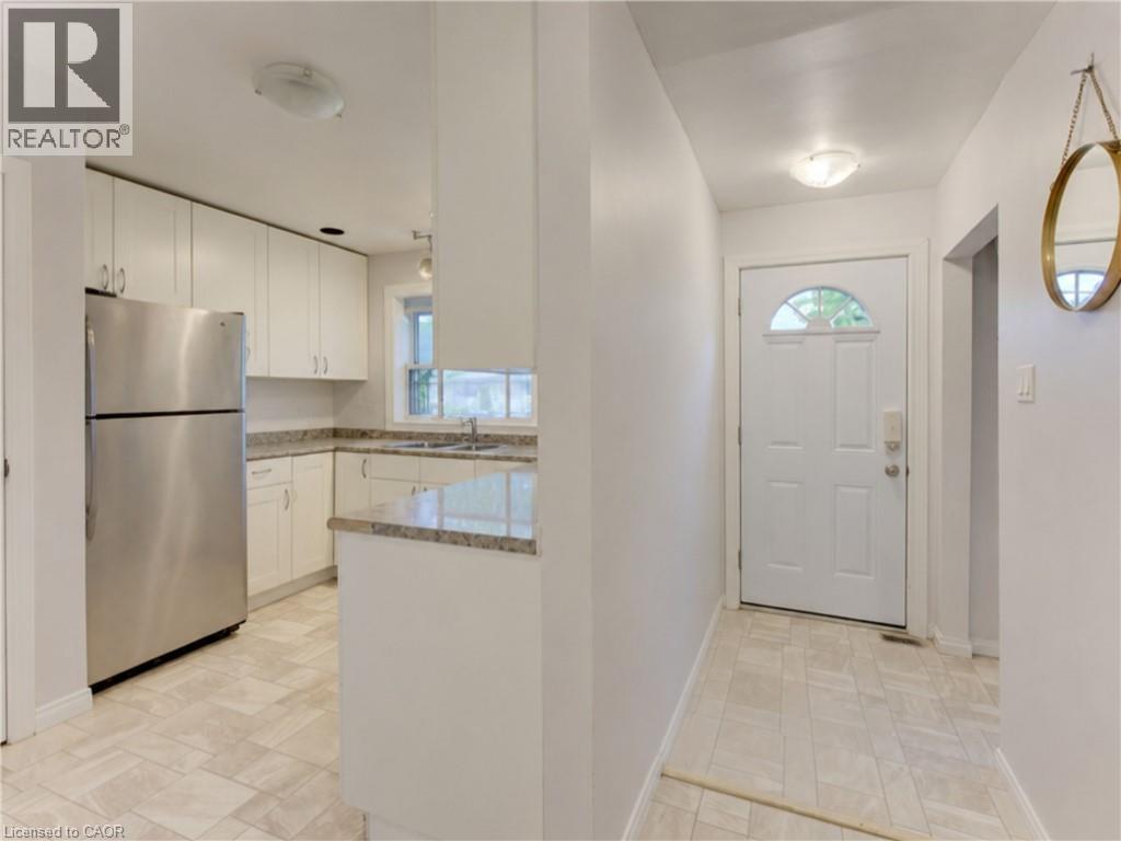 174 Glen Road, Kitchener, Ontario  N2M 3G2 - Photo 4 - 40856652