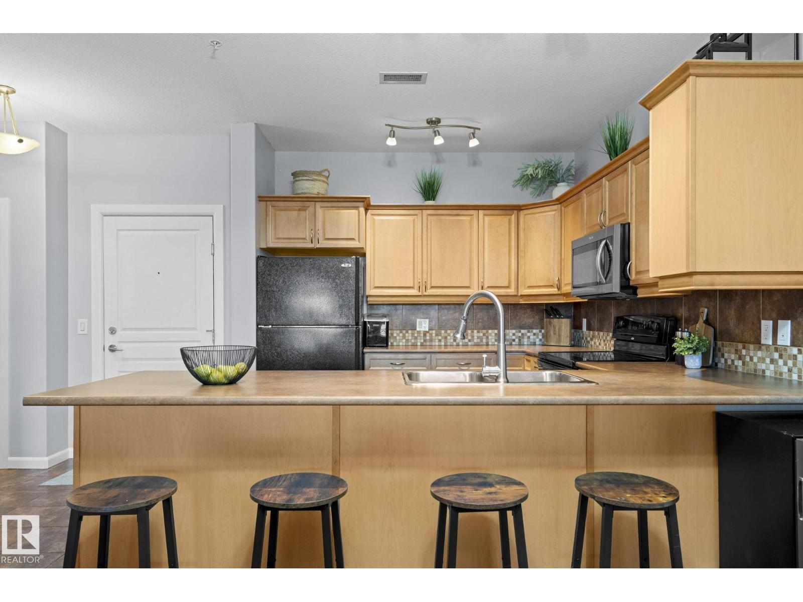 #332 160 Magrath Rd Nw, Edmonton, Alberta  T6R 3T7 - Photo 6 - E4511568