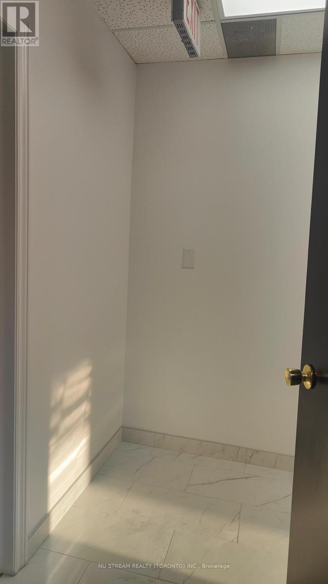 312 - 9011 Leslie Street, Richmond Hill, Ontario  L4B 3B6 - Photo 8 - N13735228