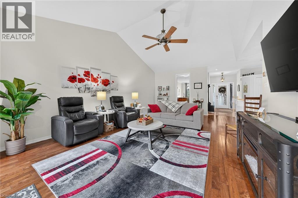 165 Doon Mills Drive, Kitchener, Ontario  N2P 2S1 - Photo 6 - 40868689