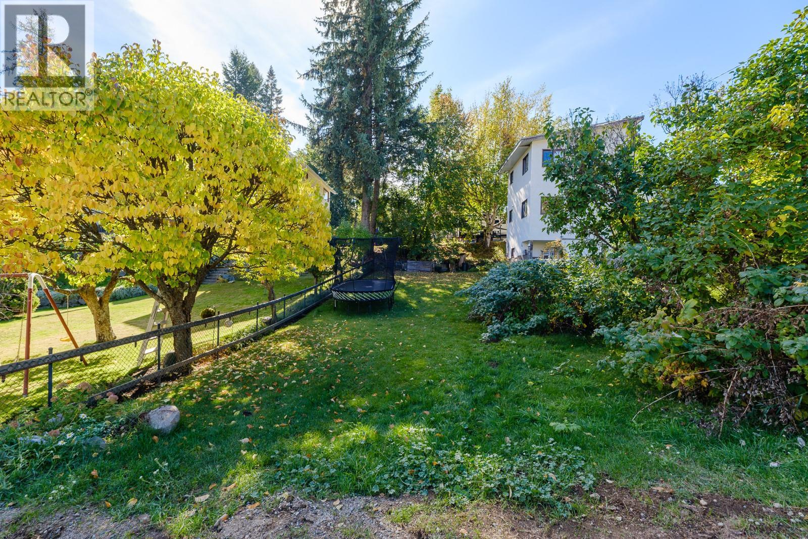 Third Avenue Lot# Lot 7, Rossland, British Columbia