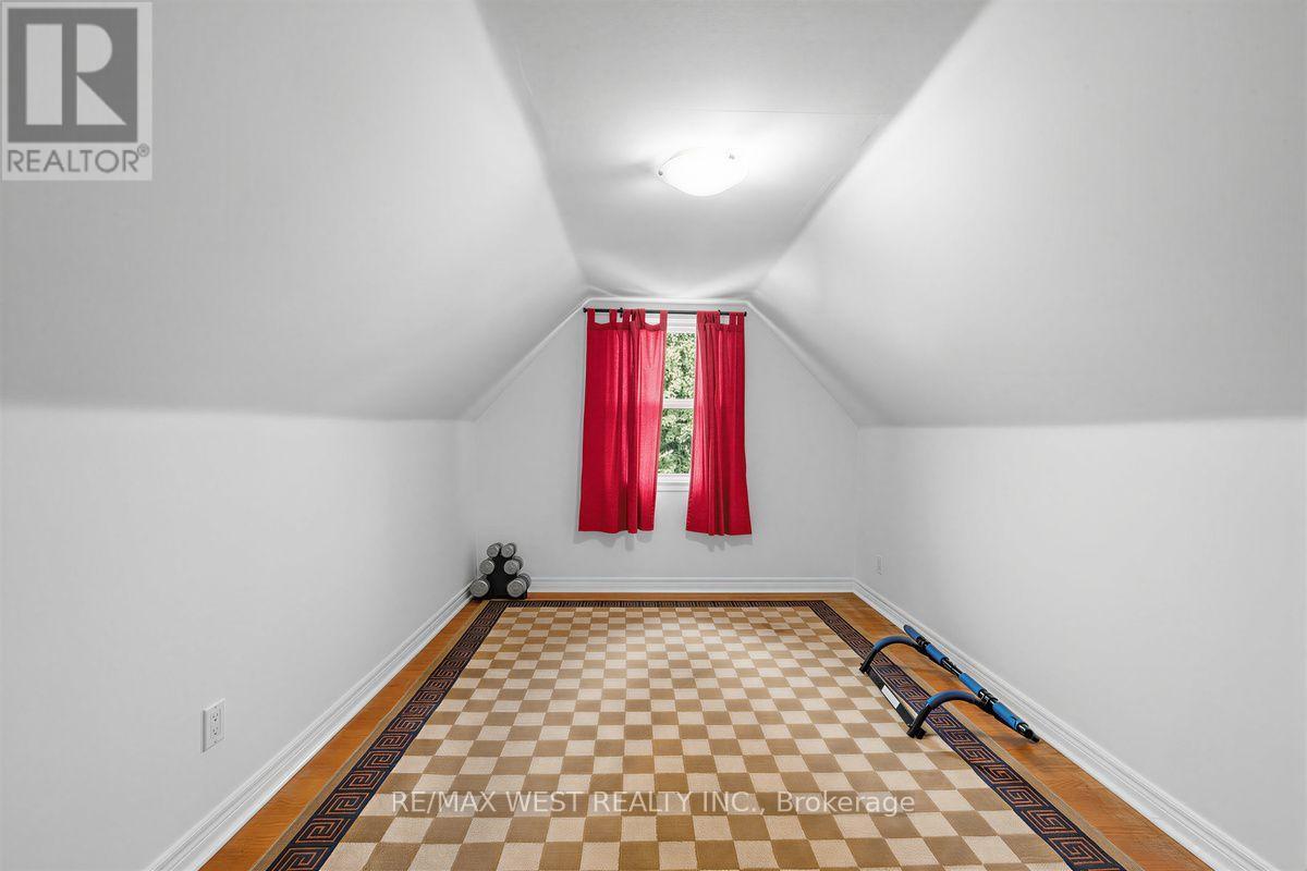 66 Bristol Avenue, Toronto, Ontario  M6H 3J9 - Photo 21 - W13857612