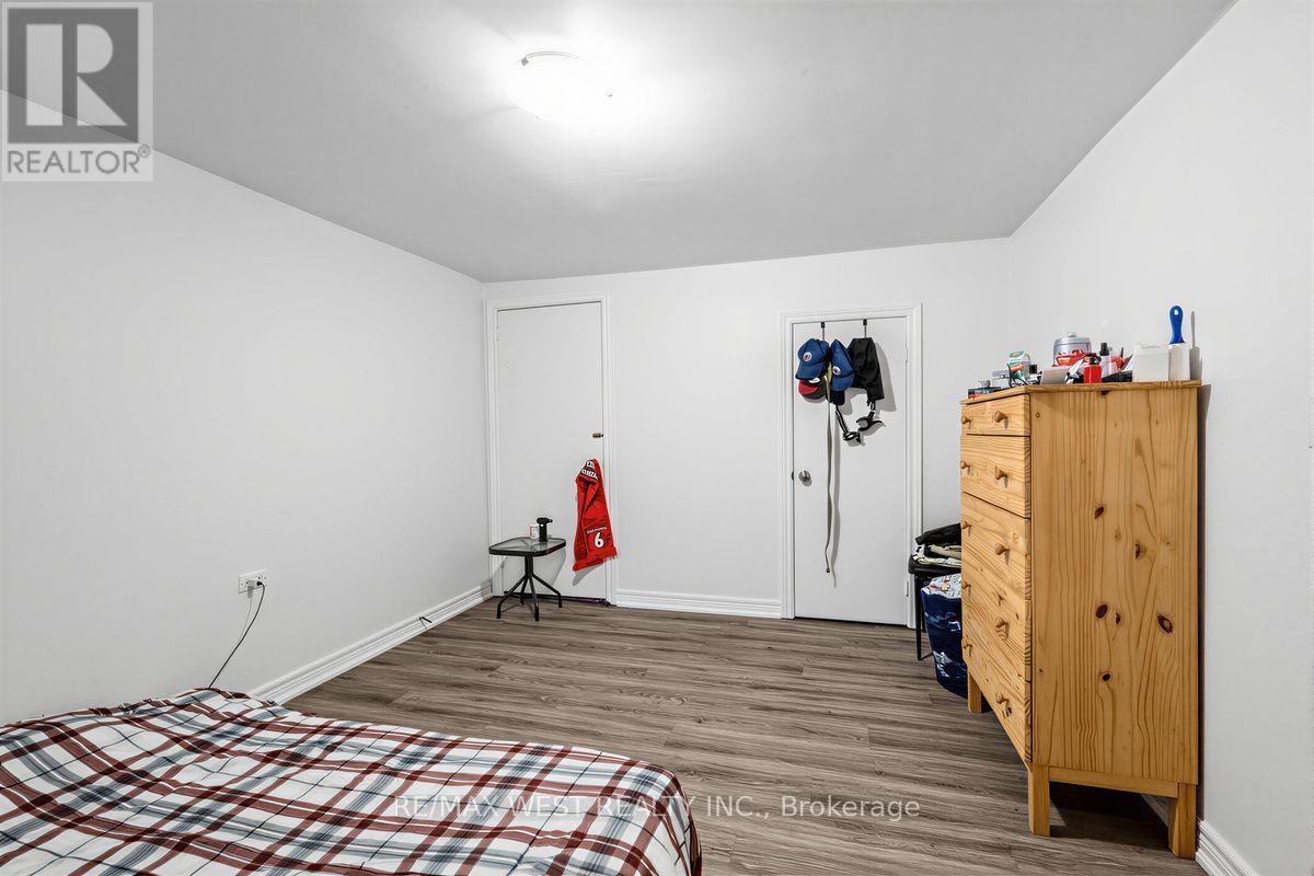 66 Bristol Avenue, Toronto, Ontario  M6H 3J9 - Photo 27 - W13857612