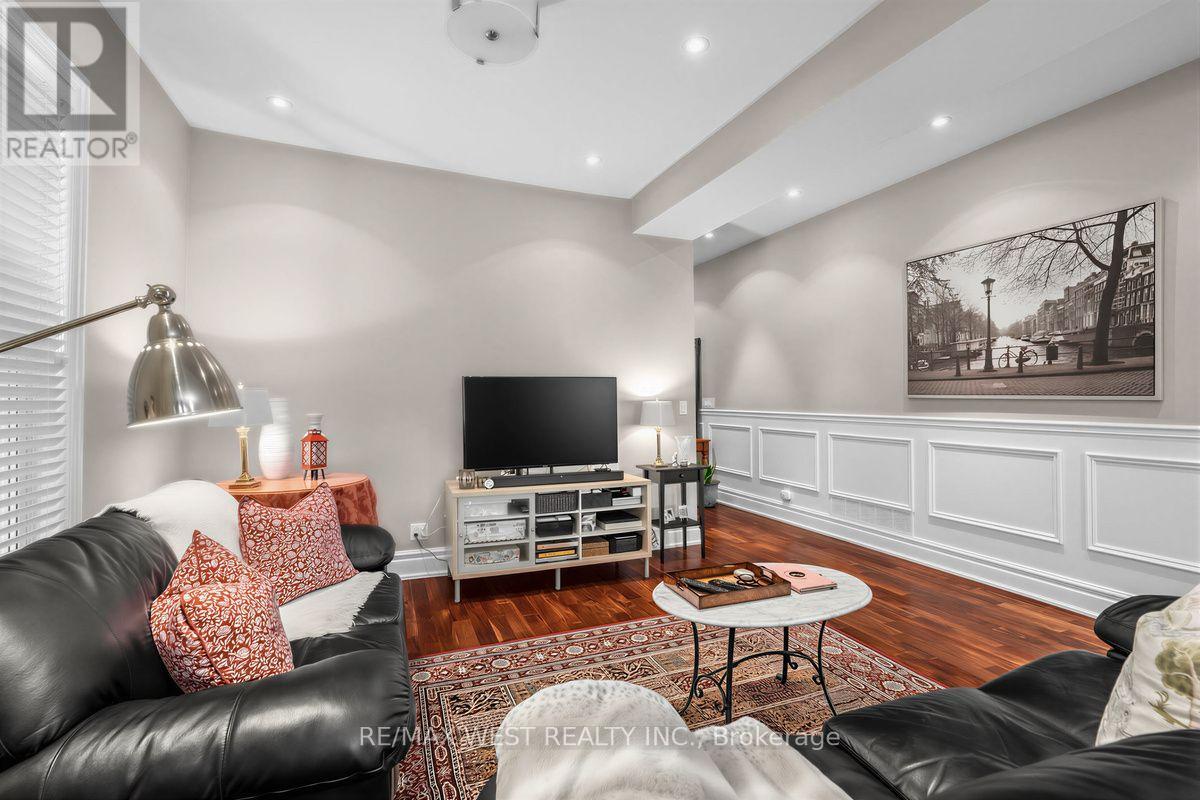 66 Bristol Avenue, Toronto, Ontario  M6H 3J9 - Photo 9 - W13857612