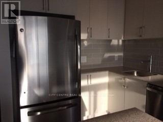 709 - 2560 Eglinton Avenue W, Mississauga, Ontario  L5M 0Y3 - Photo 2 - W13857628