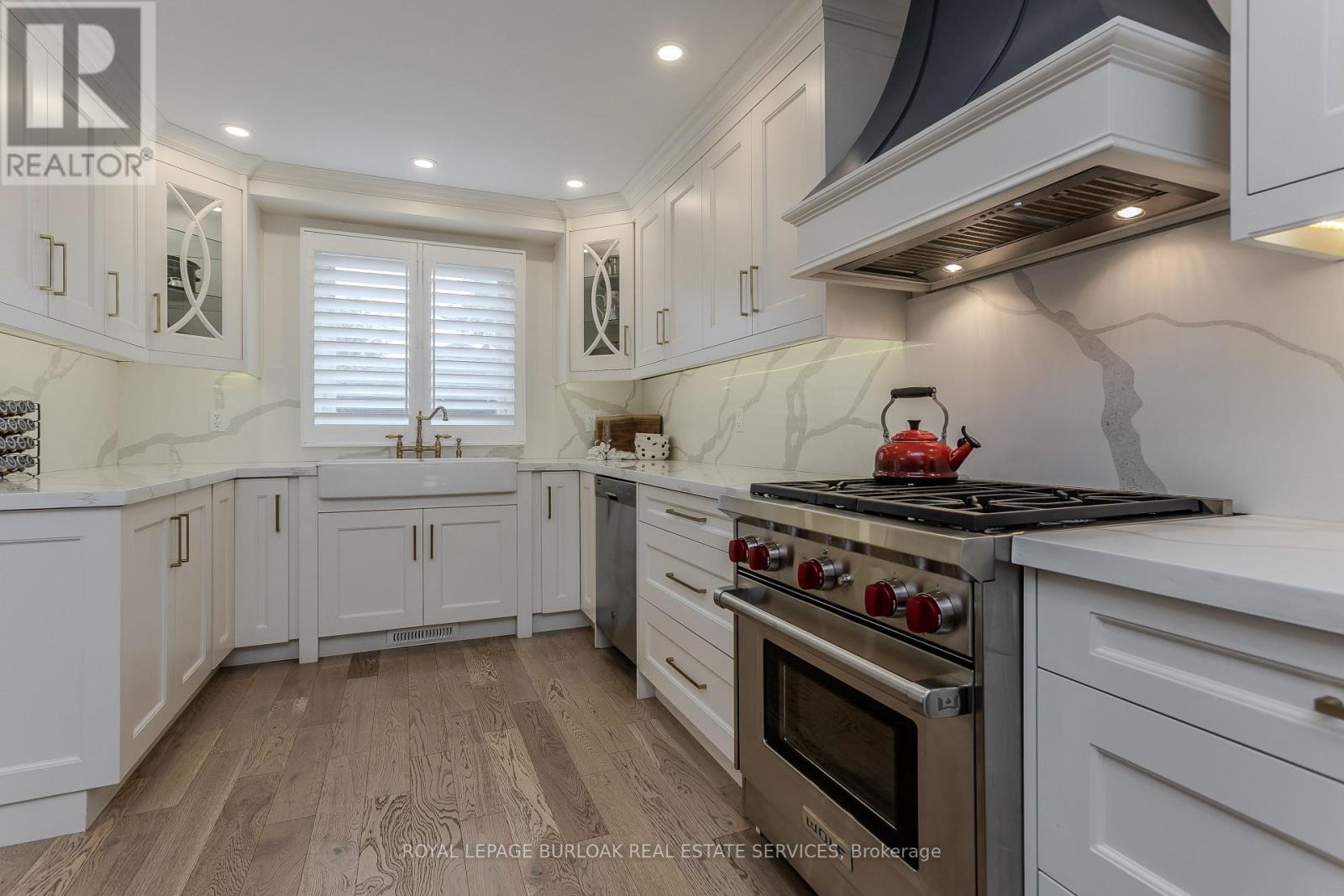 2193 Lancaster Crescent, Burlington, Ontario  L7P 3G4 - Photo 8 - W13857632