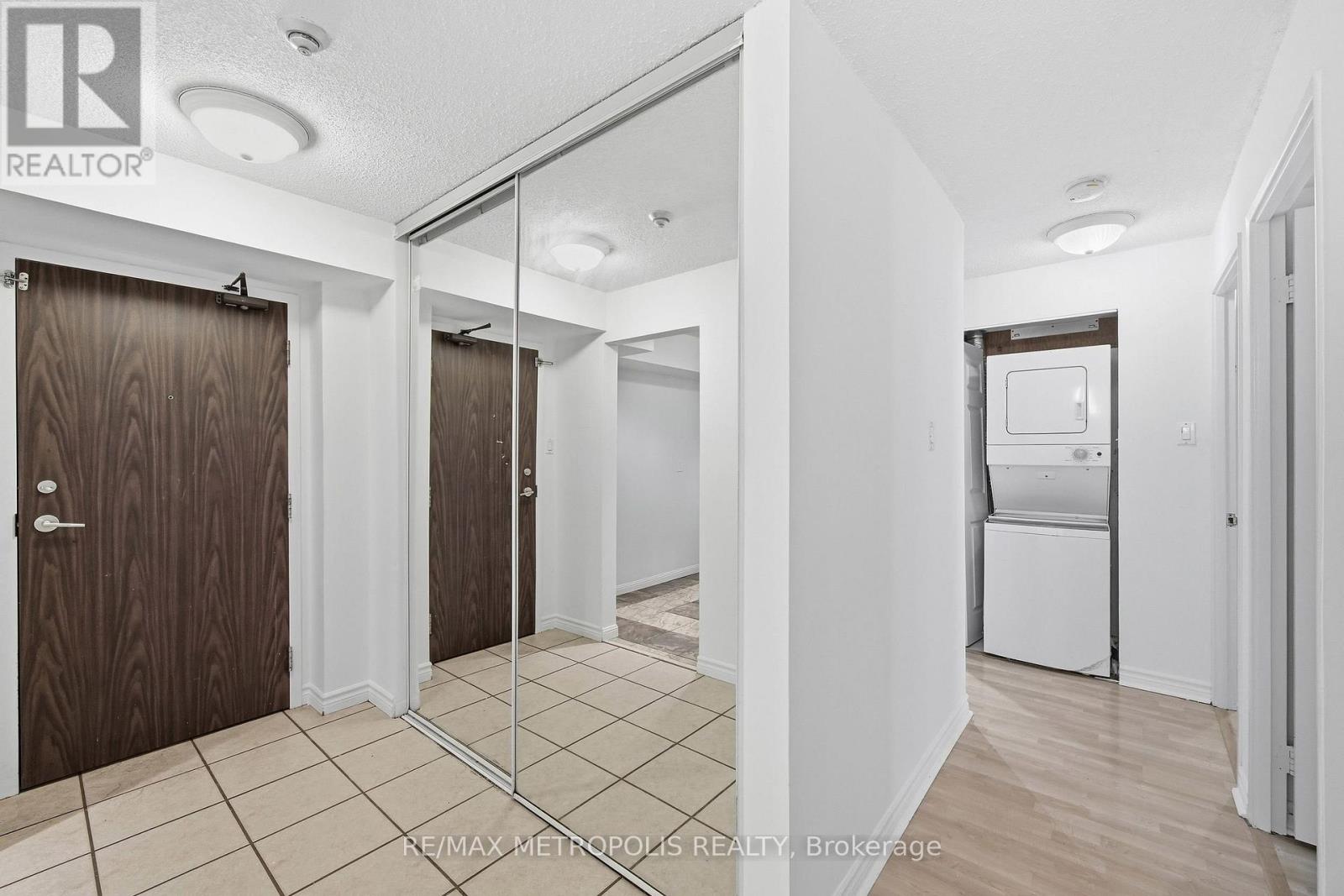 409 - 1485 Lakeshore Road E, Mississauga, Ontario  L5E 3G2 - Photo 20 - W13857674