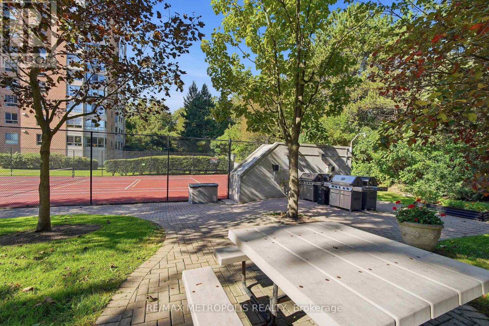 409 - 1485 Lakeshore Road E, Mississauga, Ontario  L5E 3G2 - Photo 29 - W13857674
