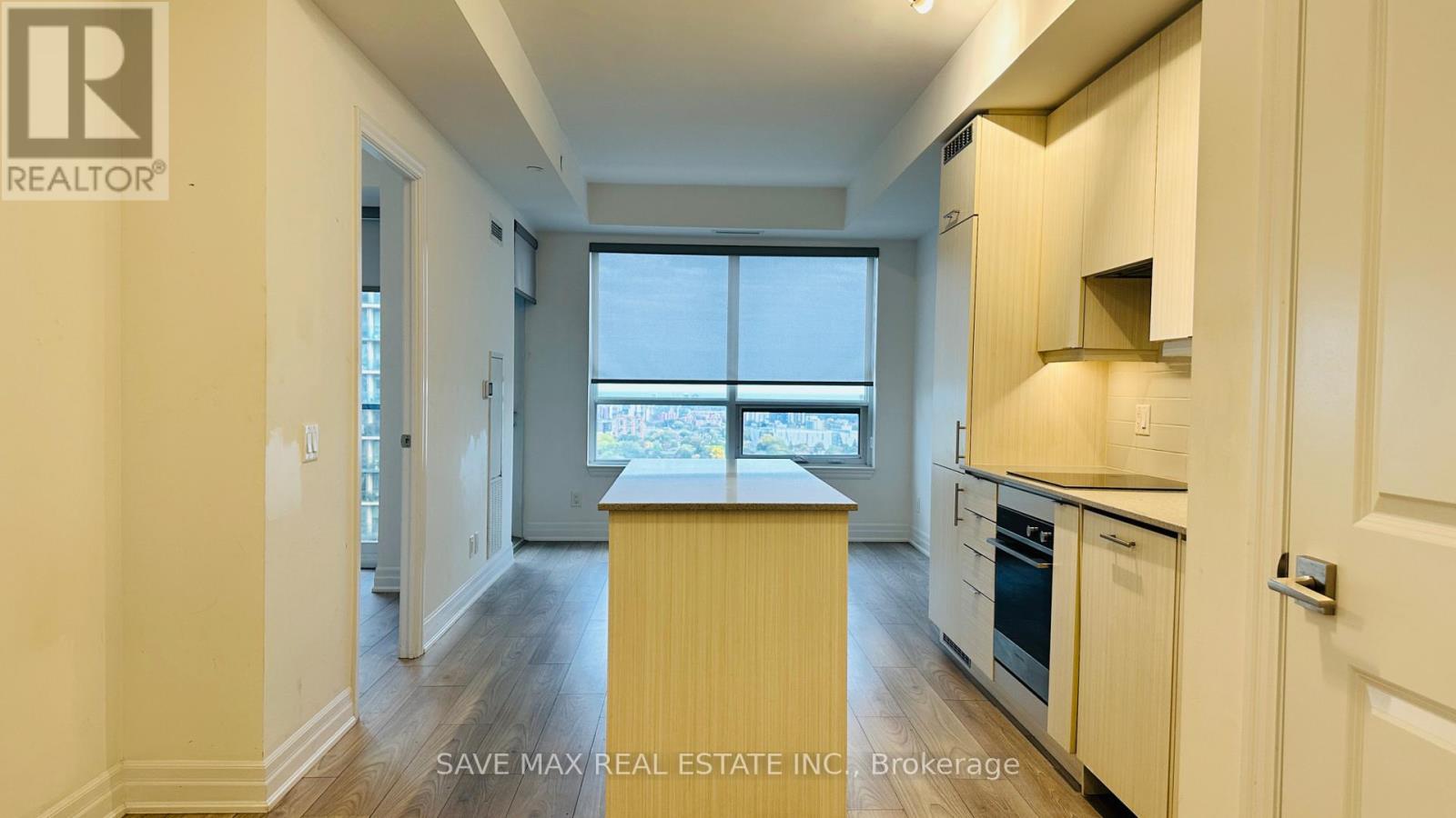 1905 - 36 Elm Drive W, Mississauga, Ontario  L5B 0N3 - Photo 3 - W13857676