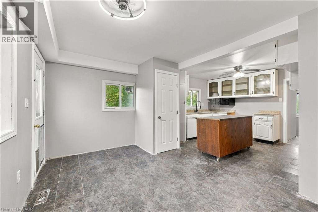 77937 London Road, Clinton, Ontario  N0M 1L0 - Photo 7 - 40868629