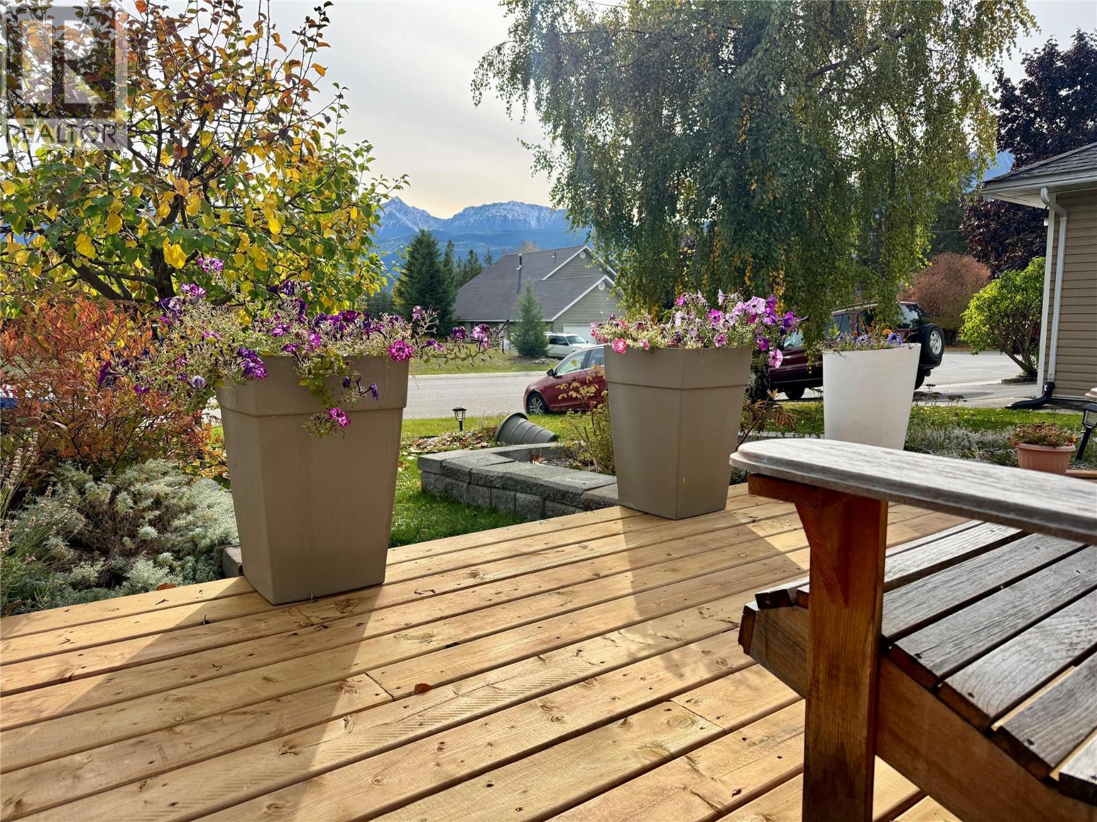 1505 Cedar Street, Golden, British Columbia  V0A 1H6 - Photo 6 - 10402236
