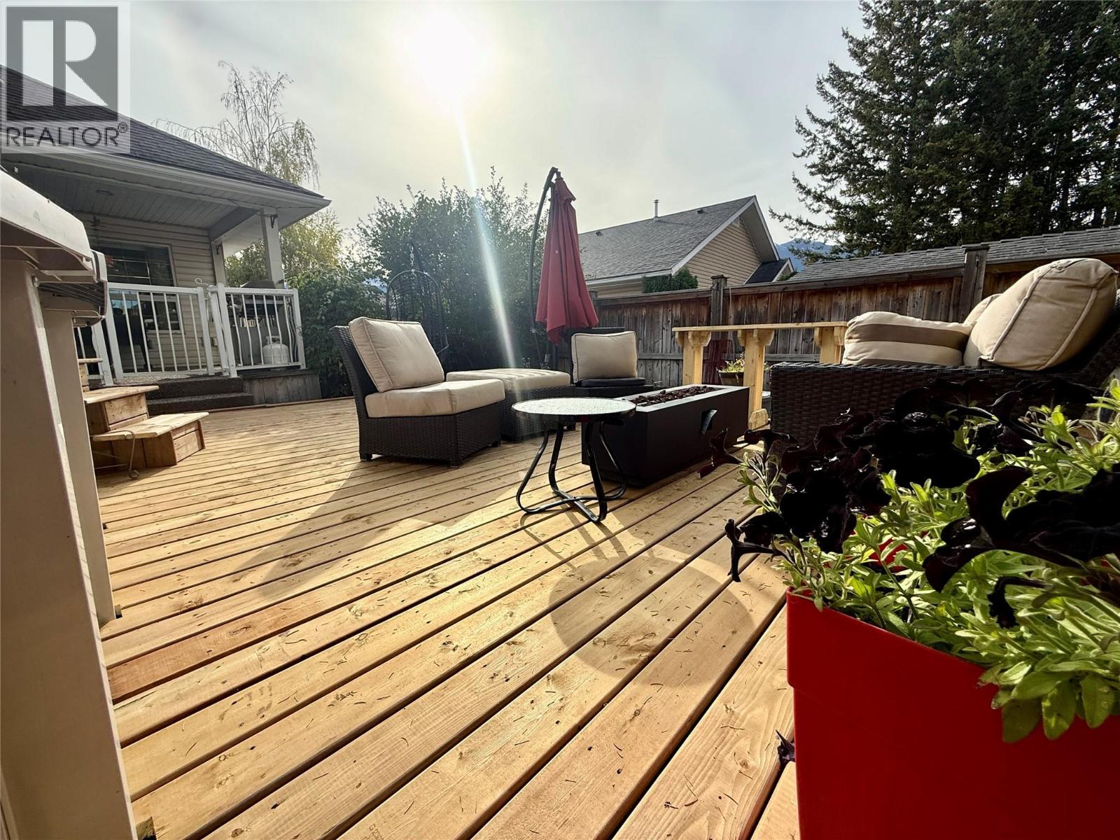 1505 Cedar Street, Golden, British Columbia  V0A 1H6 - Photo 69 - 10402236