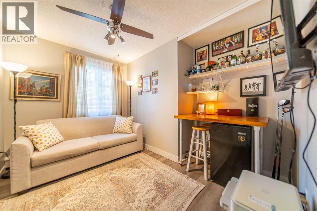 914, 11620 Elbow Drive SW
