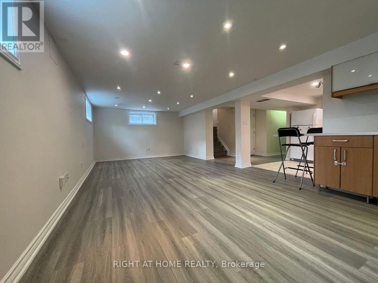 Lower - 191 Princess Avenue, Toronto, Ontario  M2N 3R8 - Photo 2 - C13857700