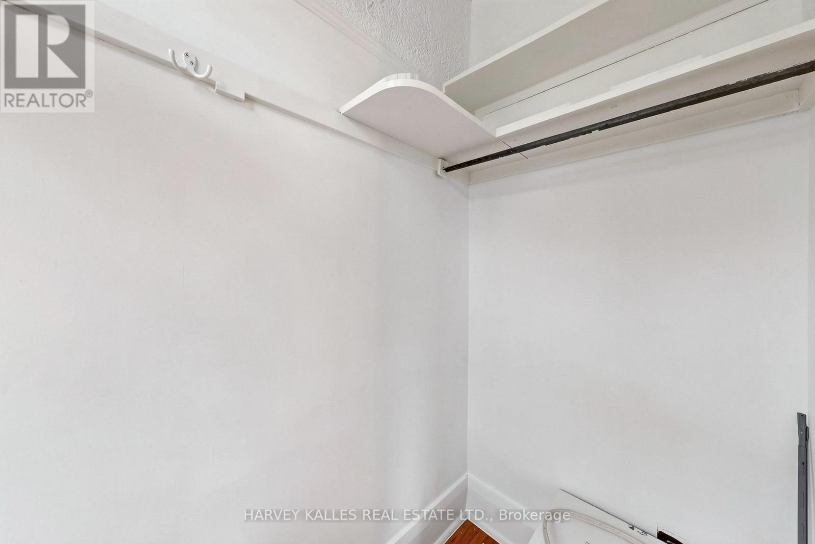 South 2nd - 163 Highbourne Road, Toronto, Ontario  M5P 2J8 - Photo 14 - C13857746