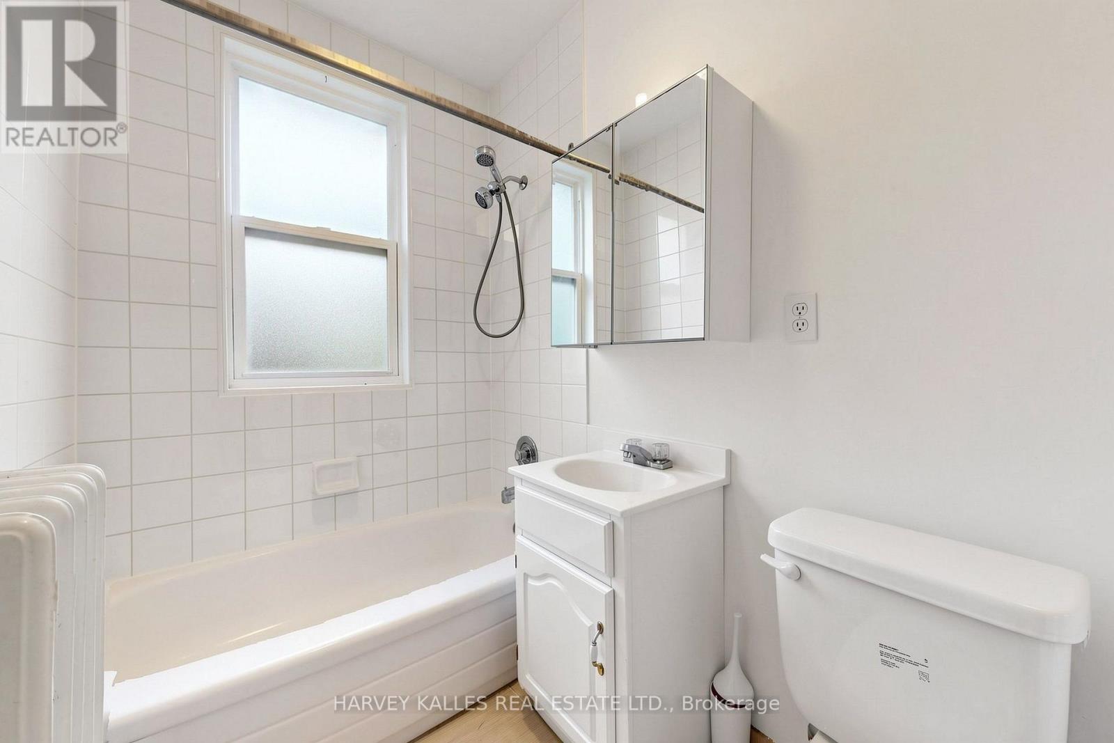 South 2nd - 163 Highbourne Road, Toronto, Ontario  M5P 2J8 - Photo 29 - C13857746