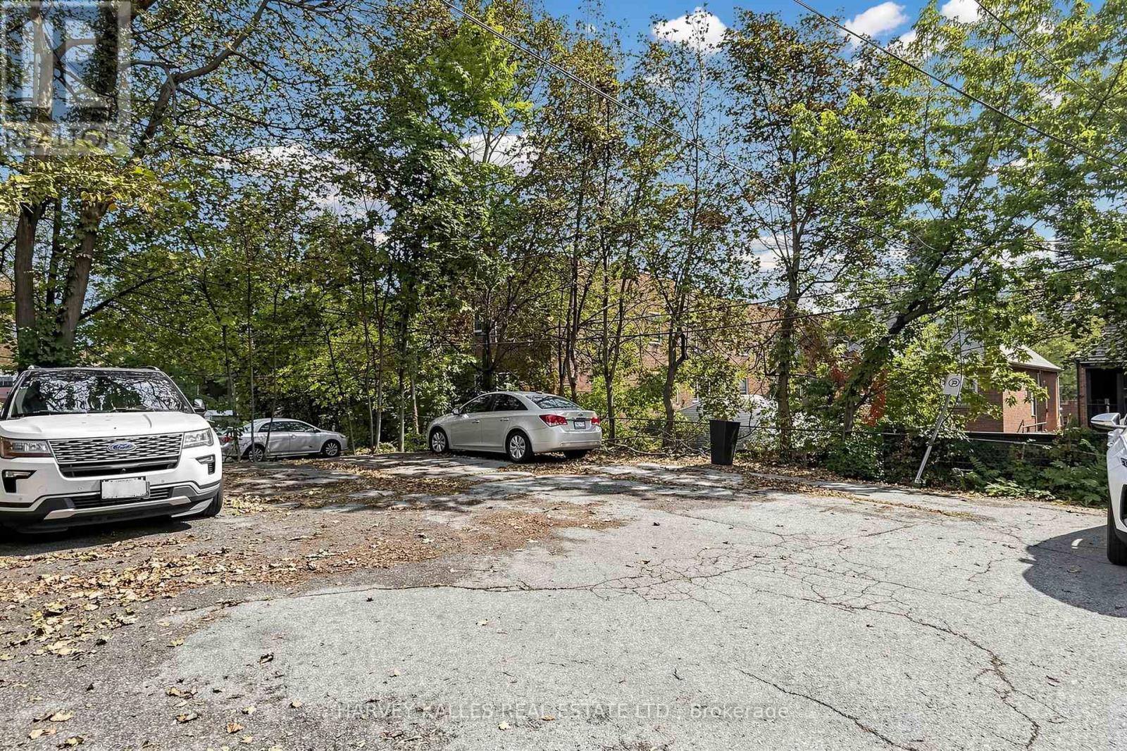 South 2nd - 163 Highbourne Road, Toronto, Ontario  M5P 2J8 - Photo 33 - C13857746