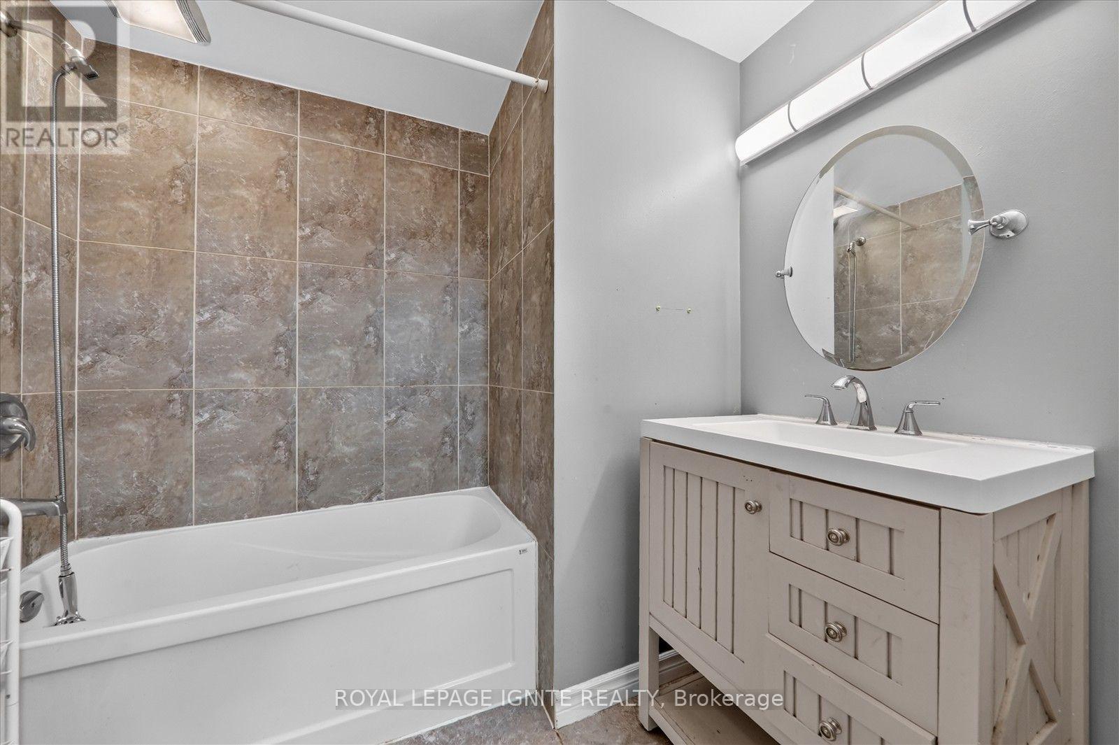 Bsmnt - 8 Vail Meadows Crescent, Clarington, Ontario  L1C 4T1 - Photo 37 - E13857710