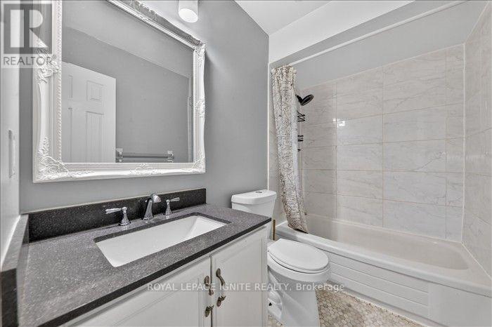 8 Vail Meadows Crescent, Clarington, Ontario  L1C 4T1 - Photo 28 - E13857718