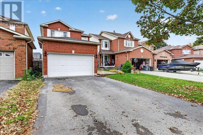 8 Vail Meadows Crescent, Clarington, Ontario  L1C 4T1 - Photo 3 - E13857718
