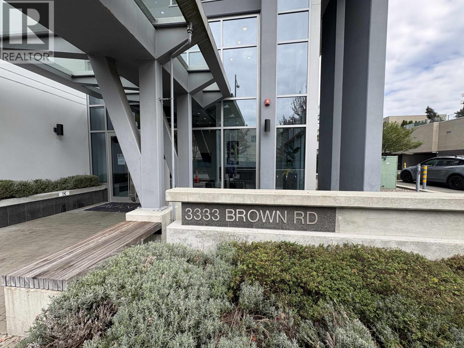 1802 3333 BROWN ROAD
