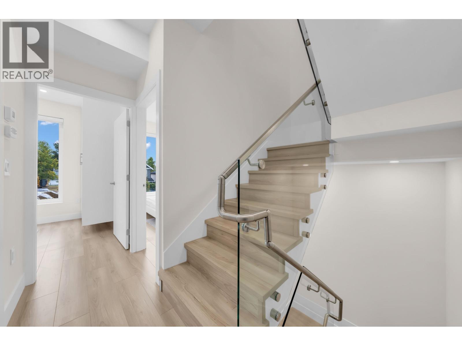 1 3581 HAIDA DRIVE