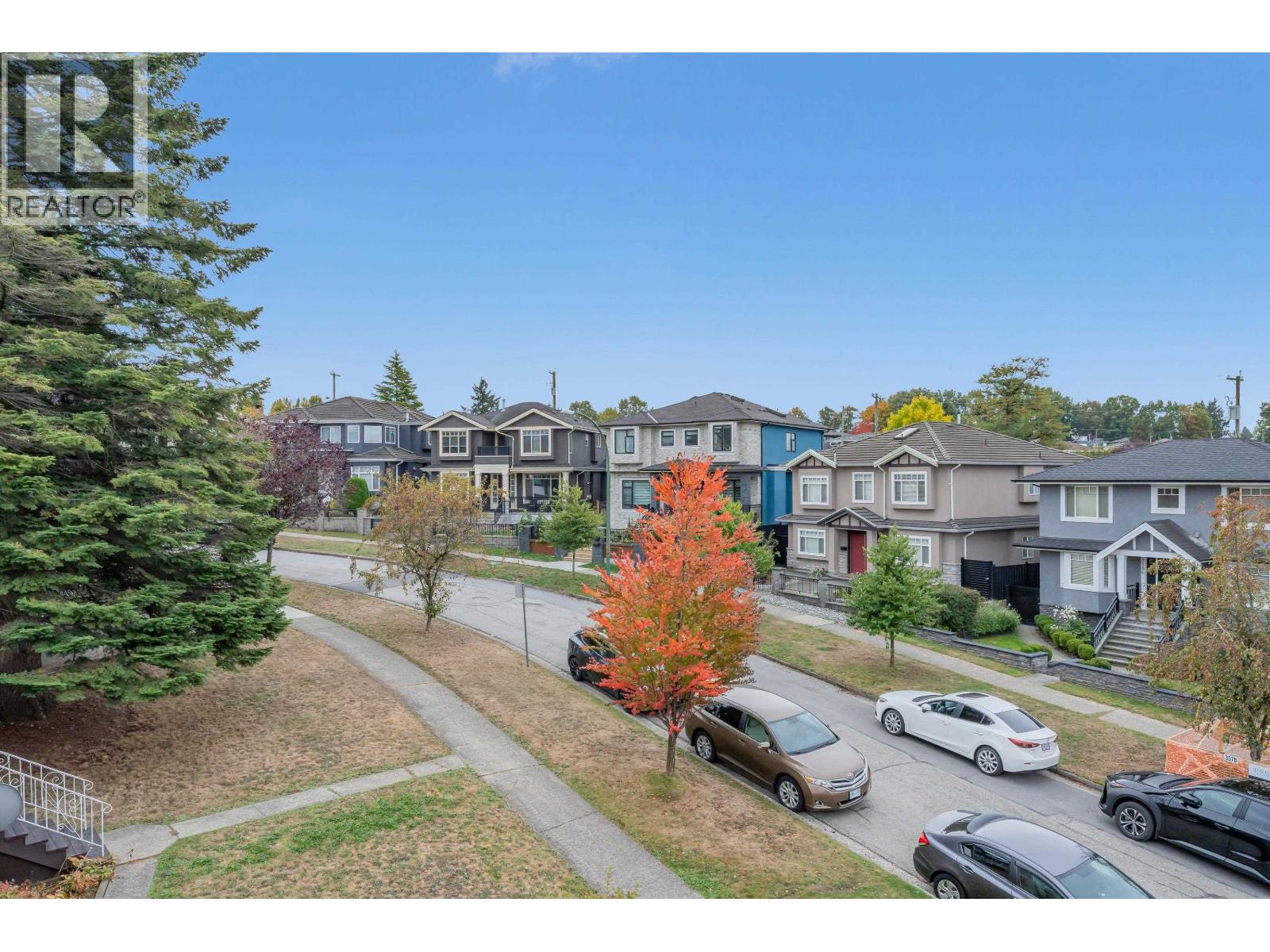 1 3581 HAIDA DRIVE