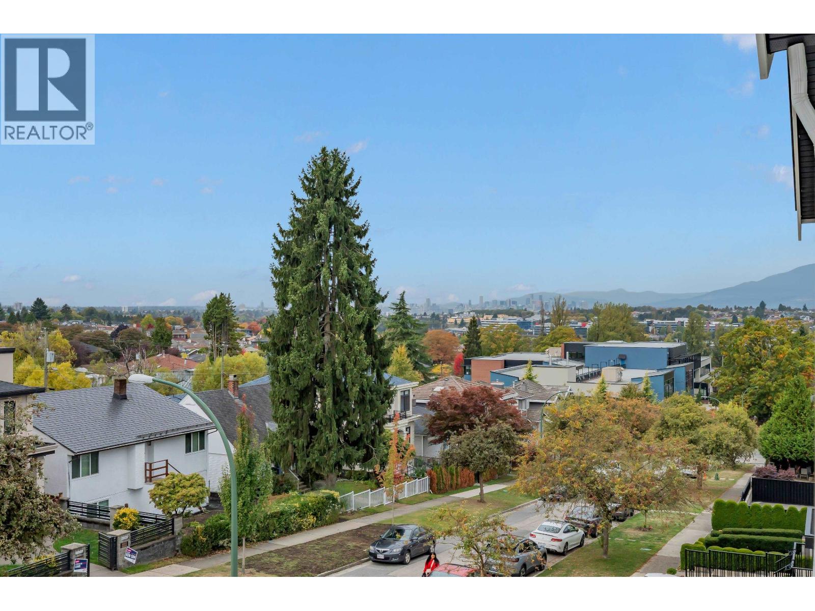 1 3581 HAIDA DRIVE