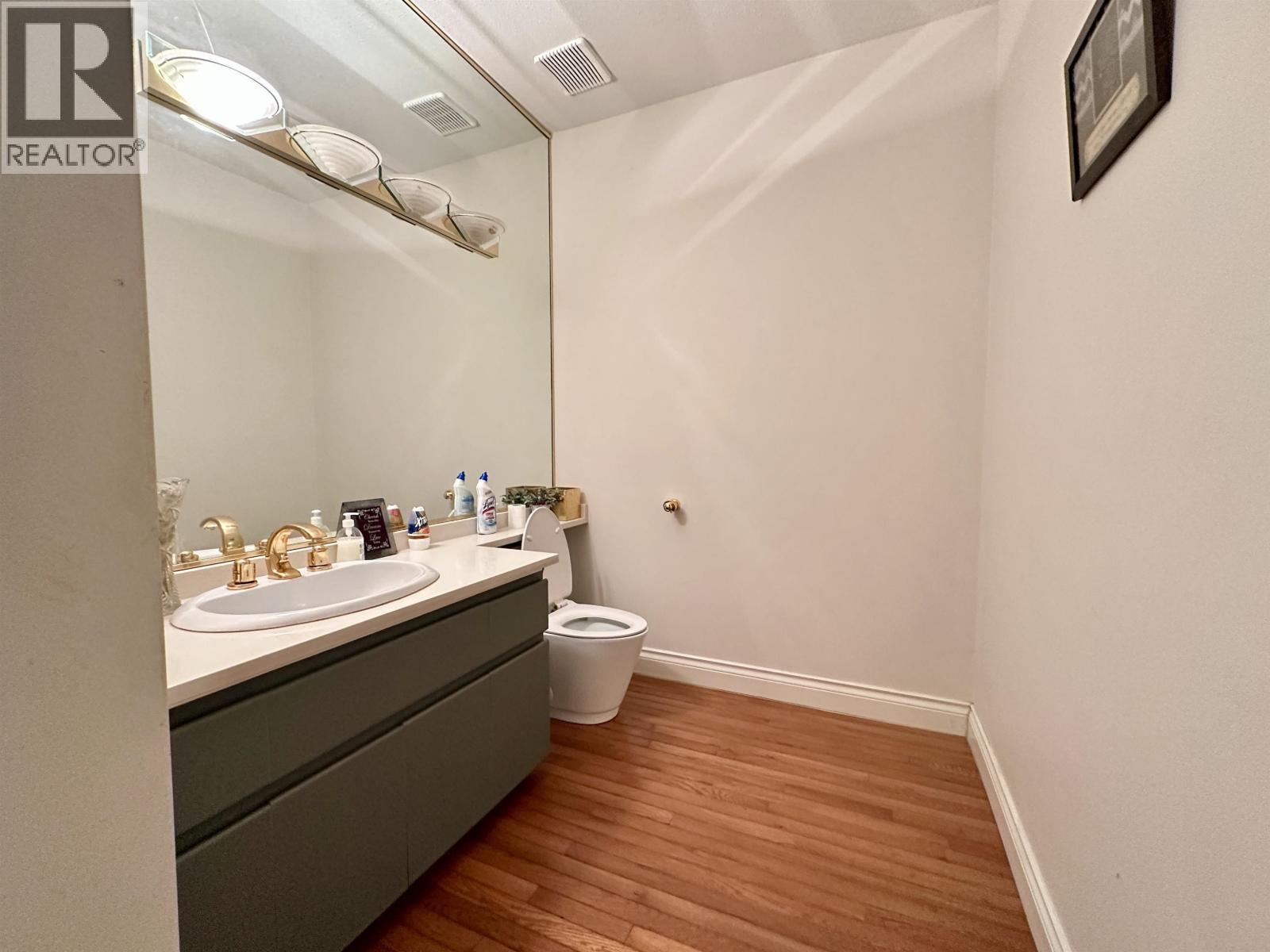 3070 TIMBER COURT