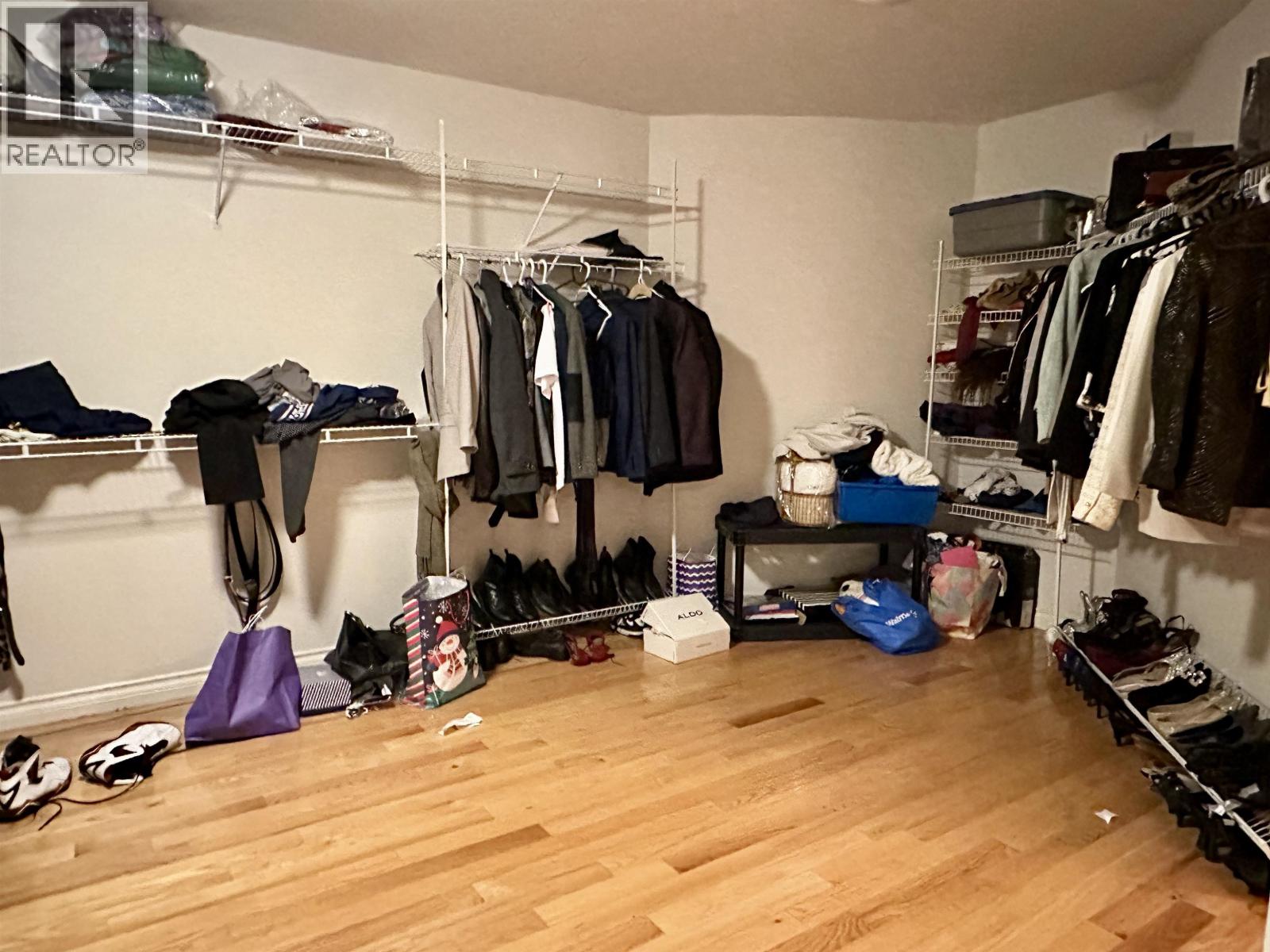 3070 TIMBER COURT