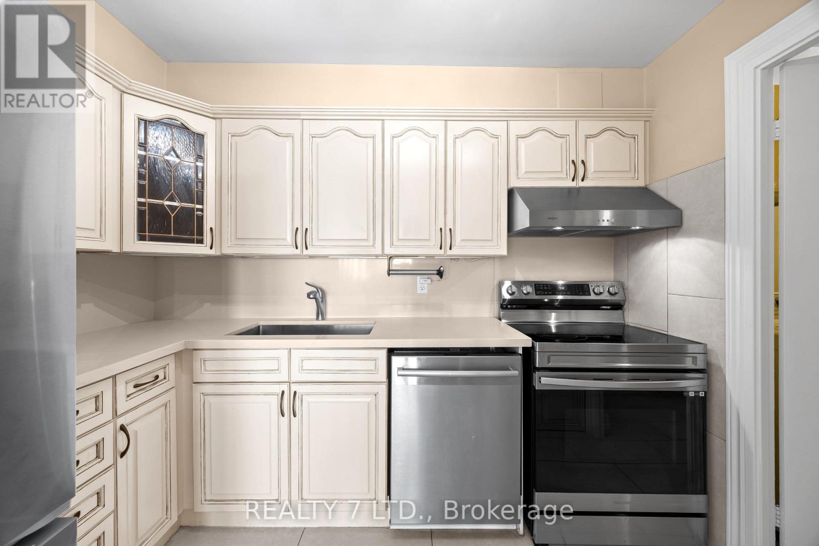 1507 - 50 Elm Drive E, Mississauga, Ontario  L5A 3X2 - Photo 8 - W13797338