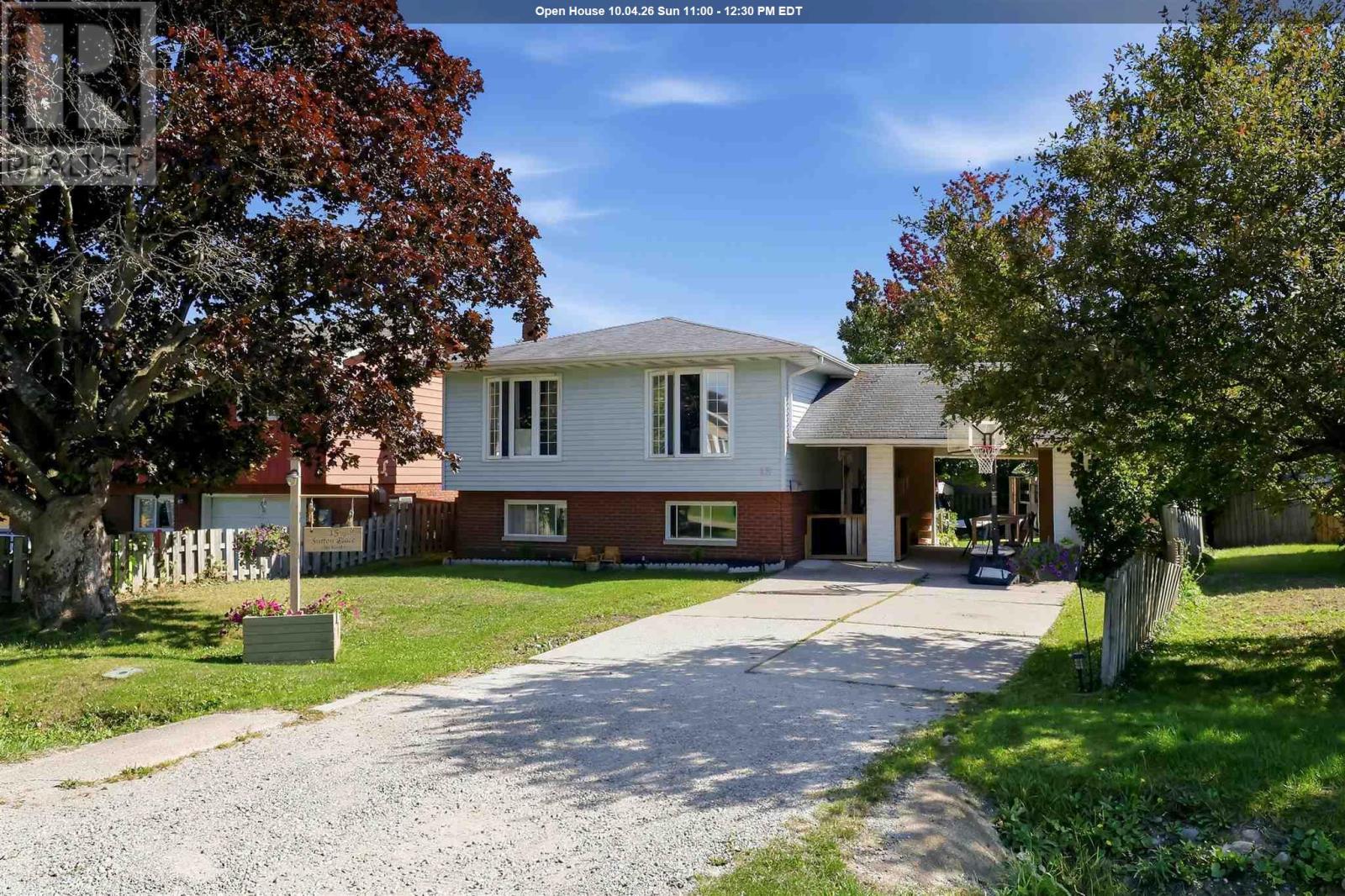 15 Sutton Pl, Sault Ste. Marie, Ontario  P6A 6A8 - Photo 1 - SM262511