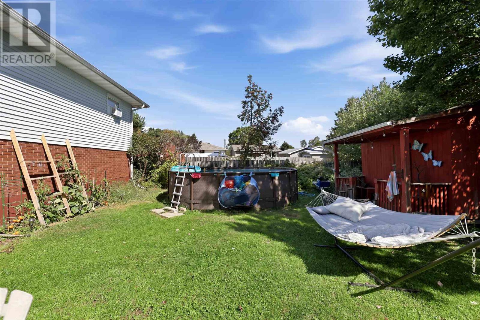 15 Sutton Pl, Sault Ste. Marie, Ontario  P6A 6A8 - Photo 34 - SM262511